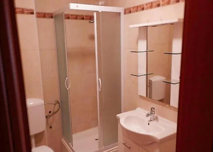 Apartament With Balcony And 1 Jelsa (Hvar)