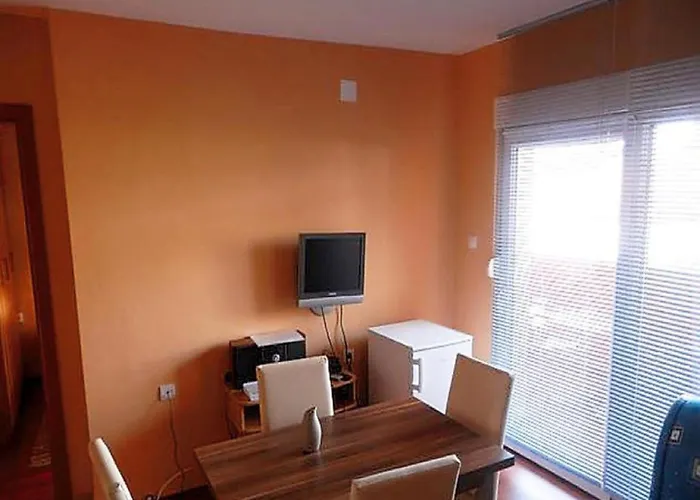Apartament With Balcony And 1 Jelsa (Hvar)