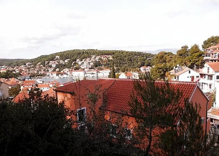 Apartament With Balcony And 1